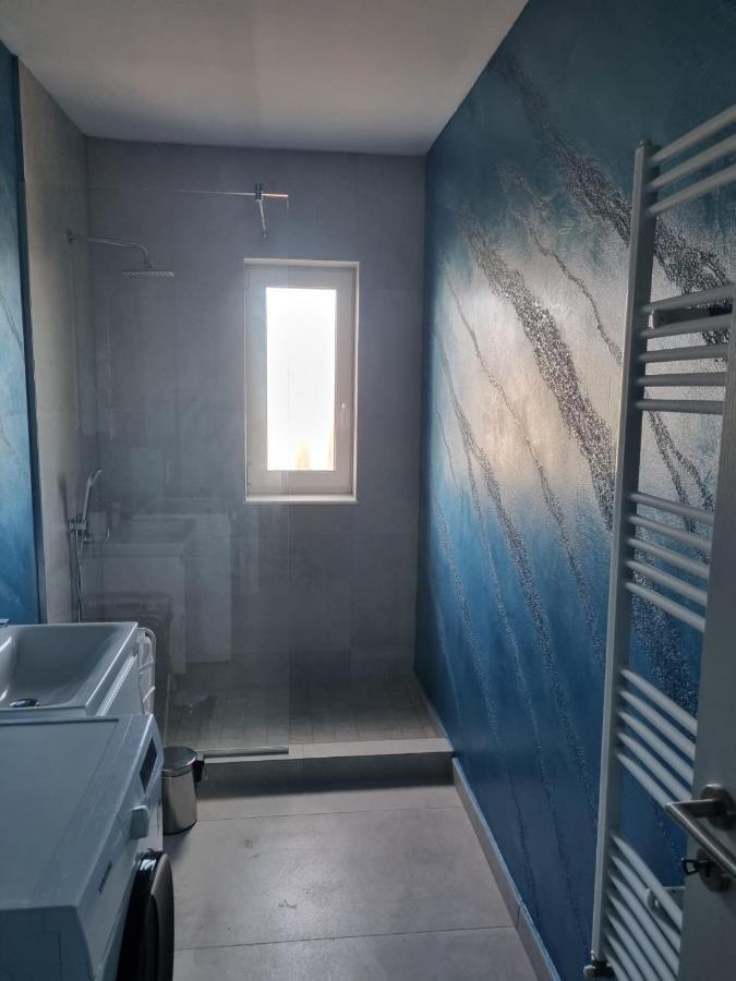Blue Residence Selimbar Exterior photo
